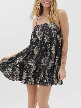Urban Outfitters Lucia Tiered Dress